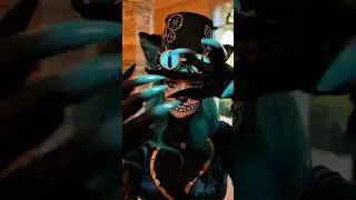 🌀 Cheshire Cat for Luxury Events | Mysterious Wonderland Character | ILLIZIUM Events UAE