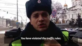 Russian Activist Confronts Moscow's Privileged Parkers