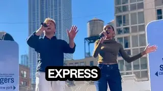 Christiani Pitts - Two Strangers Carry A Cake Across New York 🎂🗽