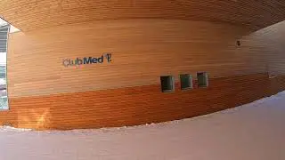 Club Med Val Thorens ski through ....