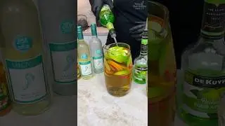 #коктейль &laquo;Корона Яблоко Шрек Моча Сангрия&raquo;