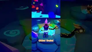 Gilded Snake neon as promised! What do you think? 😍 #Snake #gold #adoptme #roblox #neon #cute