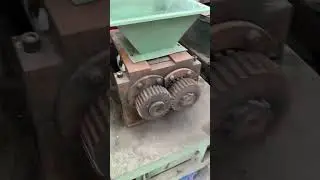 Chicken Manure by Double Roller Compaction Granulator Making Organic Fertilizer | High Efficiency