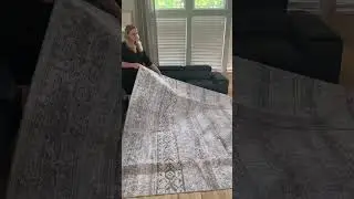 Upgrade your space with this stunning rug #washablerug #homedecor