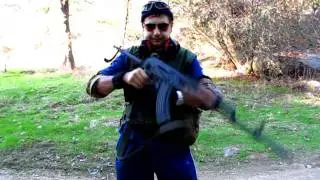 Shooting AKMS Polish underfolder