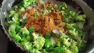 பிரக்கோலி வச்சு  பொரியல் செஞ்சு சாப்பிட்டு பாருங்க திரும்பத் திரும்ப கேட்டு வாங்கி சாப்பிடுவார்கள் 🥰