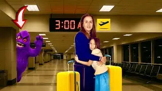 NUNCA VIAJE AS 3:00 DA MANH&Atilde; - FOMOS PERSEGUIDAS PELO GRIMACE MALVAD&Atilde;O😱✈️🇺🇸