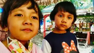 Di Pantai Pasir Putih Krueng Raya si tahun 2020