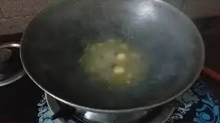 Center fresh in boiling oil | Experiment |