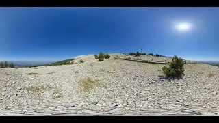 360&deg; STOCK VIDEO 4K | Barren Landscape Of Mont Ventoux Mountain With Cyclists On Road | Atmosphaeres