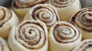 APRENDA A FAZER CINNAMON ROLL