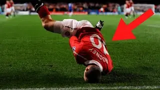 2 IDIOTS play Fifa AGAIN...