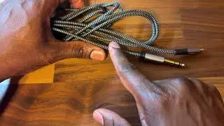 Step up your podcasting with this Audio Cable