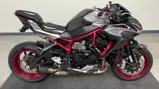 Used 2023 Kawasaki Z H2 ZR1000K Motorcycle for sale near Akron, OH.