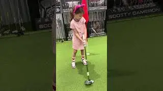Putter Fitting #golfgirl #golf #golfswing #golfshorts #golfer #golfgear #girlgolfers #golflife