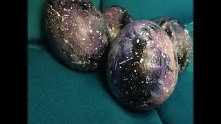 DIY Galaxy Easter Eggs