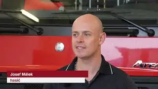 Město Dobru&scaron;ka koupilo dobrovoln&yacute;m hasičům automatick&yacute; defibril&aacute;tor