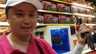 Exploring the Big Shop - LEGOLAND&reg; Windsor UK