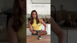 @JohanPapz qu&rsquo;est ce que tu nous racontes l&agrave;  😭😭