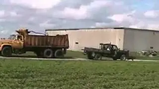 Davidsfarm   0618   8YTsIhWt0uk   HQ   ultimate tug of war, 427 dumptruck versus 400 gmc