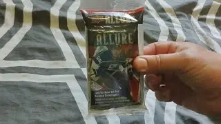 2021/22 Allure hanger pack. Nice 1917 Rookie NHL Shield