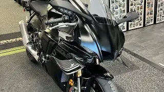 R1 Best Christmas Gift