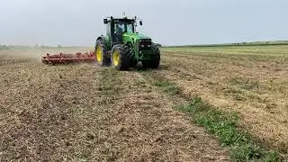 John Deere 8530 Vaderstad Carrier 820 Cross Cutter
