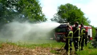 4161EHP aan het blussen bij Natuurbrand hilbertlanden enschede