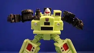 Transformers studio series 86 long haul stop motion transformation 