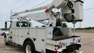 2010 International 4300 60 BUCKET TRUCK  Used Commercials - Irving,TX - 2019-01-14