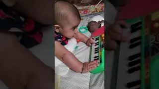 3 month old baby playing piano🎹 🎼| Nitara's world/ #shorts