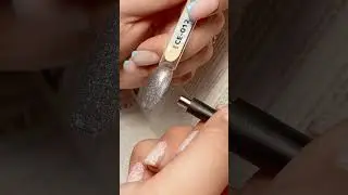 Познакомилась с новым брендом гель-лаков Vibe, и в моей коллекции появился кошачий глаз #nails