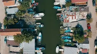 Fishing village 