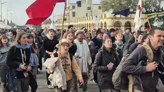 Padre Christian Viña. Llegada de la Peregrinación de Nuestra Señora de la Cristiandad a Luján. 
