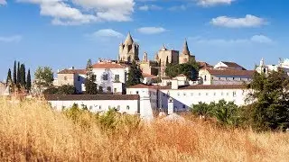 Small-Group &Eacute;vora Day Trip from Lisbon with Olive Oil Tastings