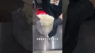 Tiramisu Cake Sale - Vlog || Street Food in China || Original Cocoa#tiramisurecipe