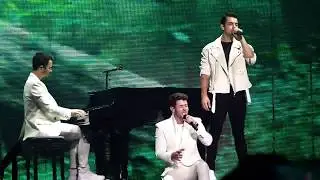 Comeback - Jonas Brothers - 2019 Happiness Begins Concert Tour - TD Garden - Boston, MA [8/17/2019]