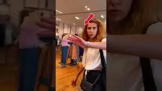 As&iacute; act&uacute;an los carteristas a plena vista en Londres #shorts #carteristas