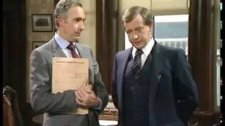 Sir Humphrey explains the role of a civil servant