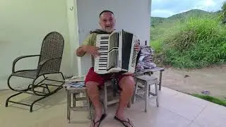 Francisco cantou novo SUSCESSO 1 MILHÃO DE AMIGOS
