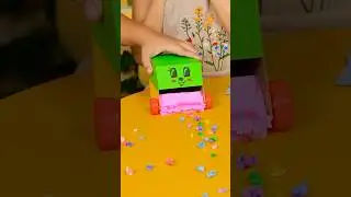 Making a Cute Cleaning Gadget from Cardboard 🧹 #shorts #cleaning #craftsforkids