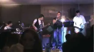 Nuvole di Rock - Mod&agrave; cover Band - L'Ultimo Viaggio - SPETTACOLARE Assolo Chitarra Valerio!.MPG