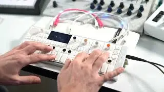Ambient diaries 004 [OP-1 Field, Pro-1, 0-Coast, CXM 1978, Zen Delay]