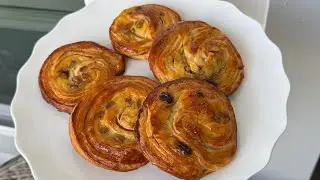Французская выпечка дома! Булочка с изюмом и заварным кремом – лучше, чем в обычной выпечке.