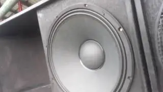 Rutse m&eacute;lyl&aacute;d&aacute;k szabadt&eacute;ren