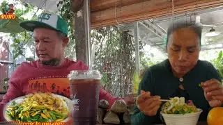 VLOG 0039. Rice noodle with Khmer traditional fis soup. Steam sticky rice with banana.