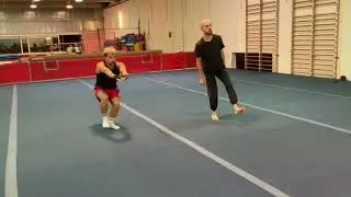 Roulade avant Stand Up One Leg - Prepa Pistol Squat after front roll 
