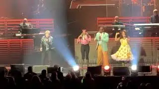 Barry Manilow @ Oakland Arena, Oakland, CA 7/18/25 