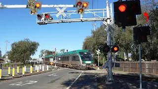 SMART 116 Train North | Fulton Rd. Railroad Crossing With HAWK Signals In Addition, Santa Rosa CA