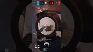 #shorts  Six Sige Clutch 1 vs 2  #rainbowsixsiegeclip #r6s #ranked  #tomclancy #gaming